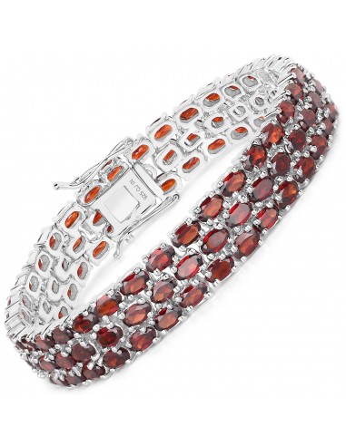 28.28 Carat Genuine Garnet .925 Sterling Silver Bracelet Dans la société mordern